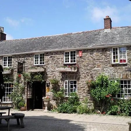 The Crooked Inn-2