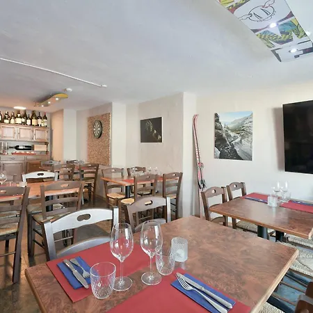 Hotel Le Chamois-3