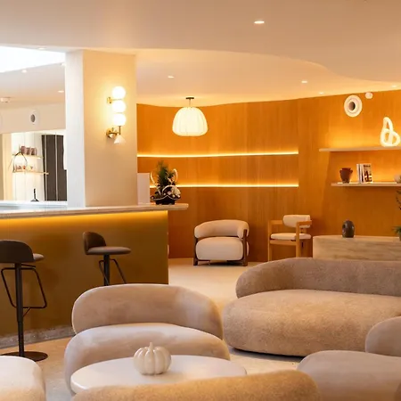 Golden Tulip Avignon Le Paradou-3