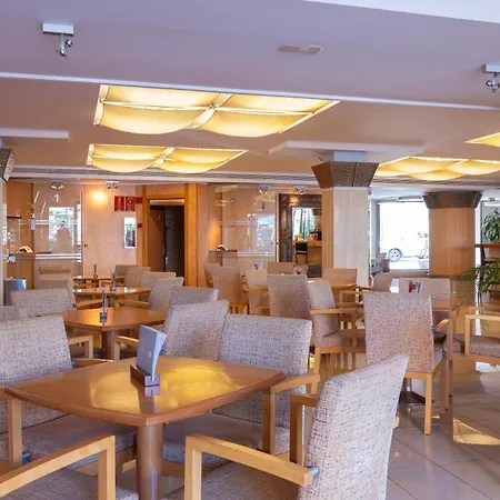 Invisa Hotel La Cala (Adults Only)-2