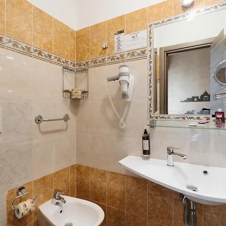 Hotel Centro Cavour Roma-3