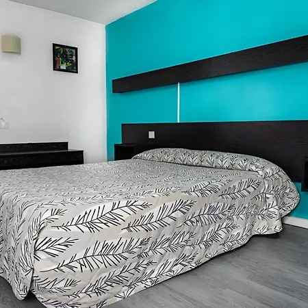 Hotel les Tourrades-2