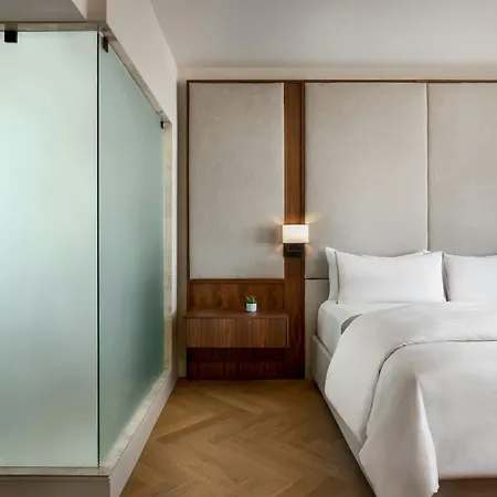 The Westin Harbour Castle, Toronto-3
