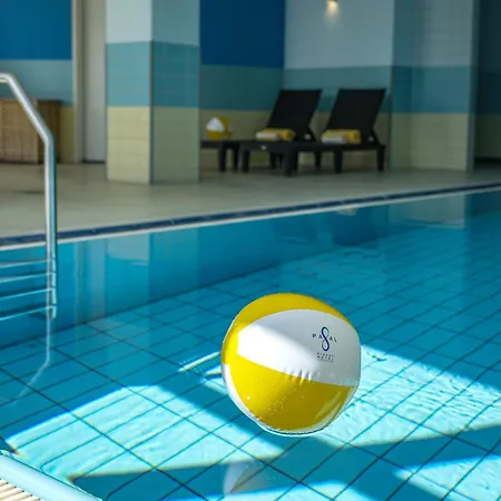 Paal 8 Hotel aan Zee-3