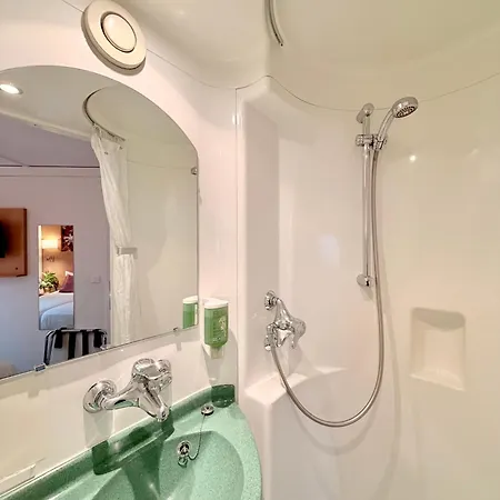 Fasthotel Orleans Zenith-2