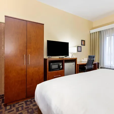 Comfort Inn & Suites North Aurora - Naperville-2
