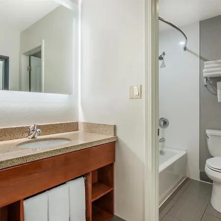 Best Western Plus Clocktower Inn-2