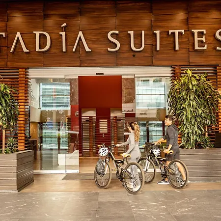 Stadia Suites Mexico City Santa Fe-3