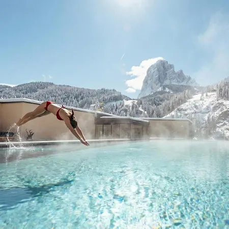 Hotel Touring Dolomites-3