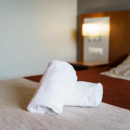 Hotel As Torrent-2