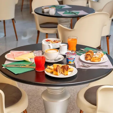 B&B Hotels Hotel Prestige Ornago-3