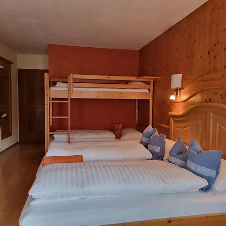 Karnischer Hof-3