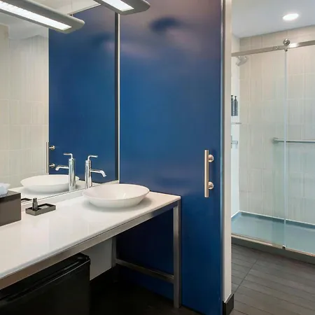 Aloft By Marriott Mount Laurel-2