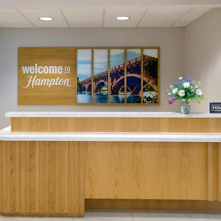 Hampton Inn & Suites-Austin Airport-3