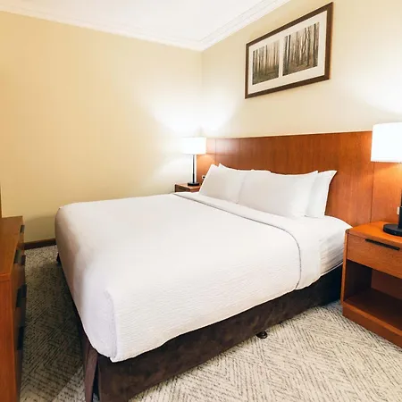 Sutton Place Hotel Revelstoke Mountain Resort-3
