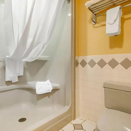 Quality Inn & Suites Owasso Us-169-3