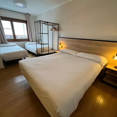 Hotel Niu A 50 M Del Funicamp-2