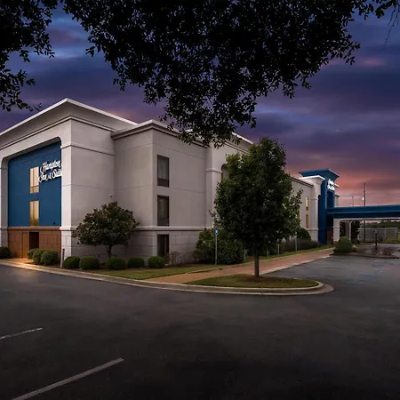 Hampton Inn & Suites Tifton-2