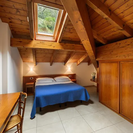 Residence L'Ulivo - Apartments In The City Center, With Fitness, Squash & Private Parking-3