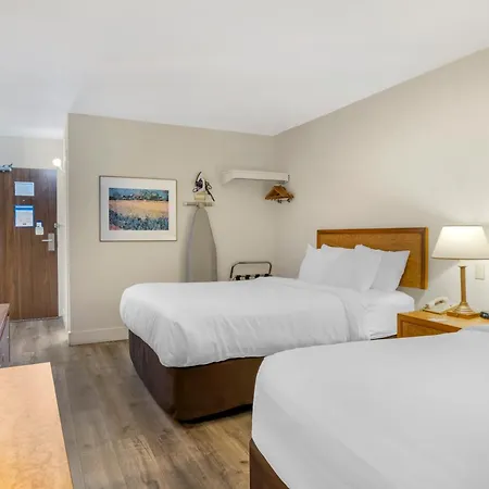 Rodeway Inn-3