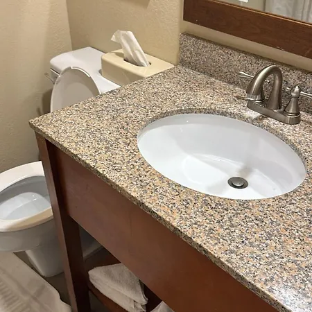 Comfort Inn Wethersfield - Hartford-2