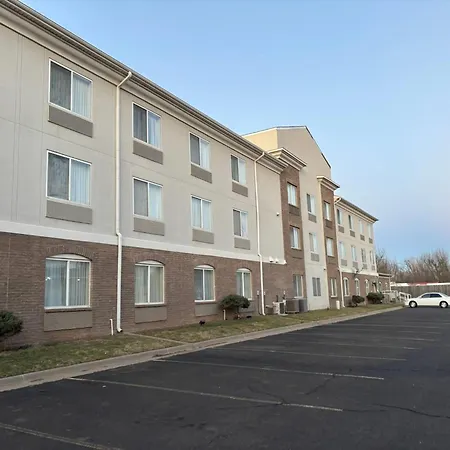 Quality Inn & Suites Bethany - Oklahoma City West-3