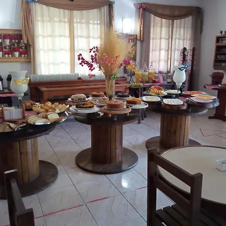 Pousada Das Rosas-3