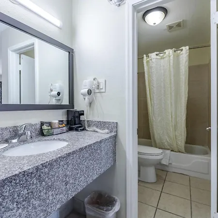 Travelodge By Wyndham Jackson I-40 Exit 82-2