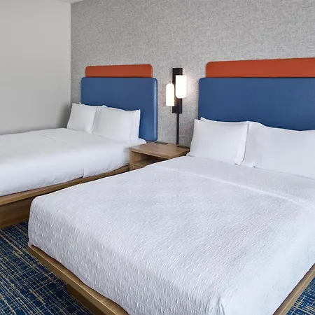 Hampton Inn Vernon-3