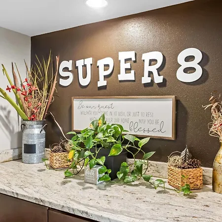 Super 8 By Wyndham Valdosta Ga I-75-2