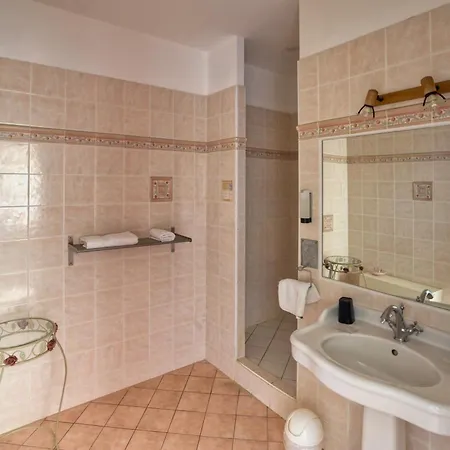 Logis Domaine des Chais-2