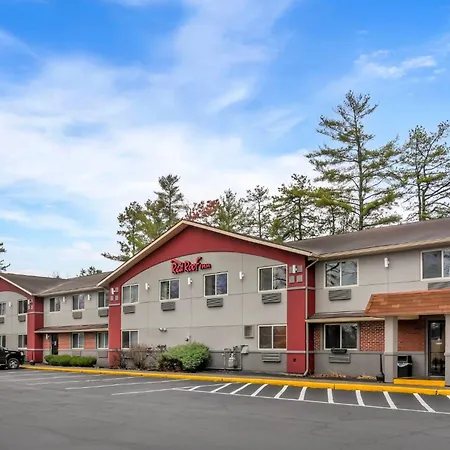 Red Roof Inn Queensbury-3