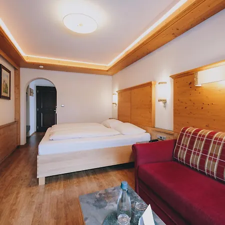 Hotel Tyrol Am Haldensee-2