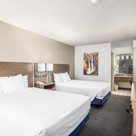 St. George Inn And Suites-3