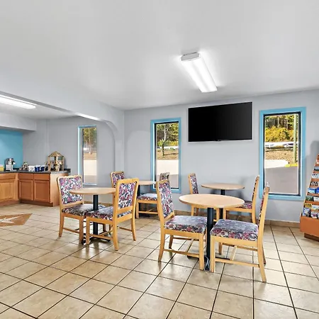 Days Inn By Wyndham Cleveland Tn-3