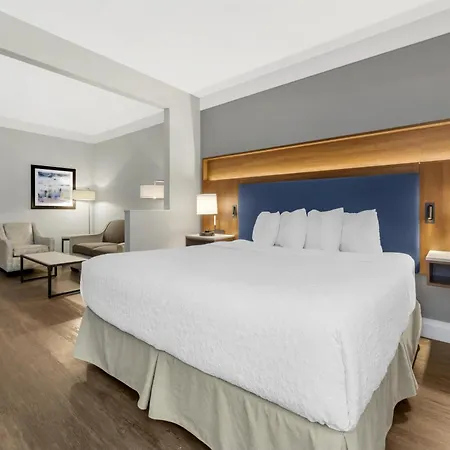 Best Western Plus Revelstoke-3
