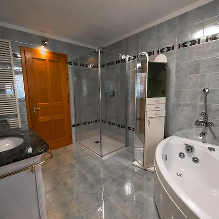 Appartamenti Majon Ladina-3