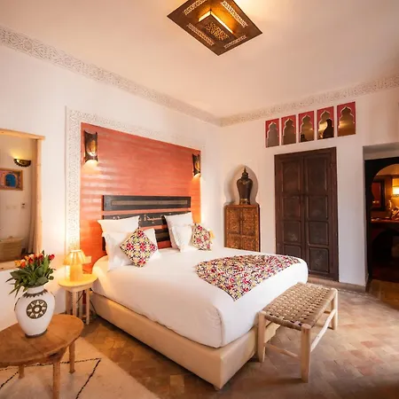 Riad La Porte Rouge By La Siredrah-3