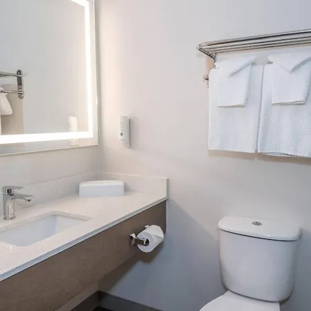 Quality Inn & Suites-2