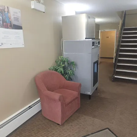 Travelodge By Wyndham Edson-2