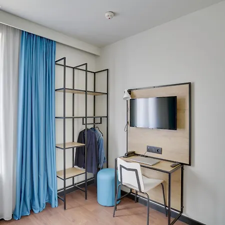 ibis Levallois Perret-2