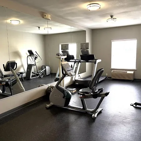 Garner Hotel Liberal North By Ihg-2