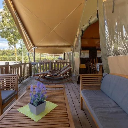 Camping Village Lago Maggiore-3