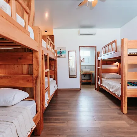 Beach Break Hotel & Surf Camp De Playa Venao-3