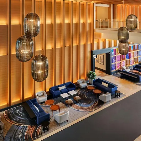 Delta Hotels By Marriott Toronto-3
