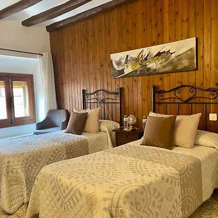 Hostal I Apartaments Populetus-2