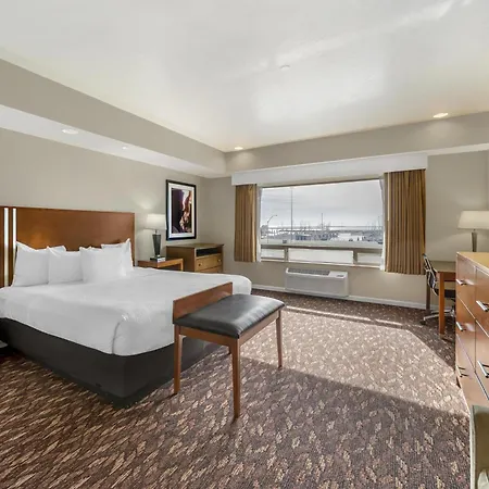 Best Western Plus Northwoods Inn-2