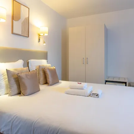 Hôtel CASABELLA Cannes Mouans Sartoux-3