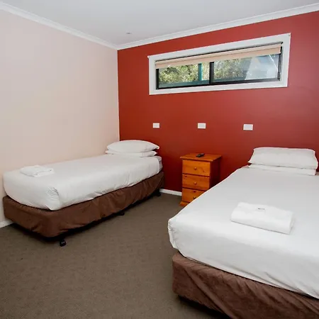 Big4 Traralgon Park Lane Holiday Park-2