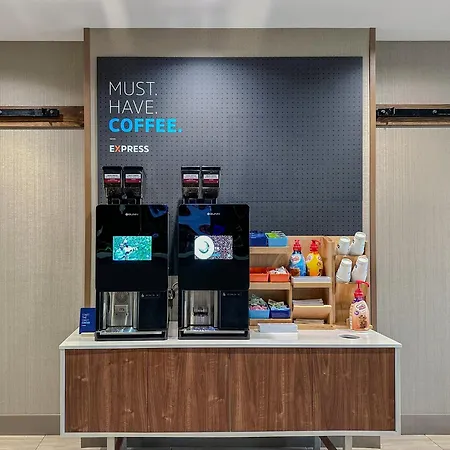 Holiday Inn Express & Suites Glendive By Ihg-3